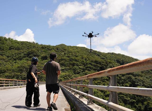 VR映像の楽しみ方:ヘッドセットとシアターの違い